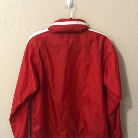 Vintage Red Windbreaker - Picture 6 of 7